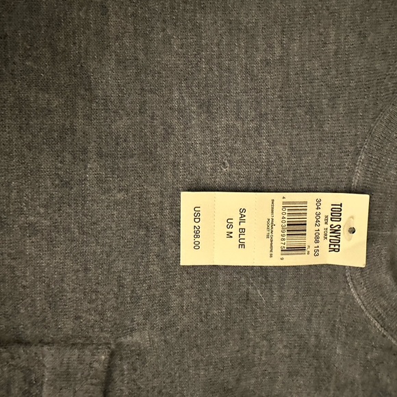 Men's Todd Snyder cashmere pocket t-shirt in sail blue - Picture 2 of 2